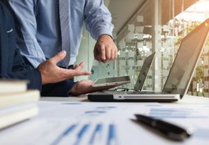 إعداد سياسات وإجراءات العمل داخل المنشآت